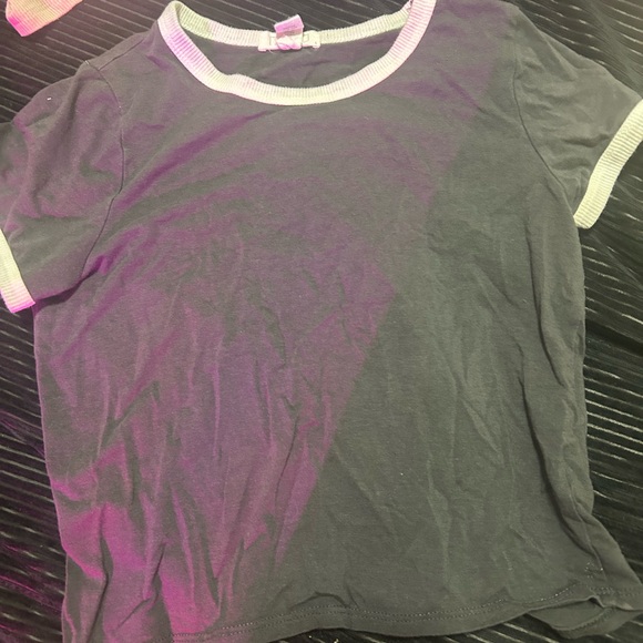 Three basic tees: all tight fitting - Picture 3 of 5